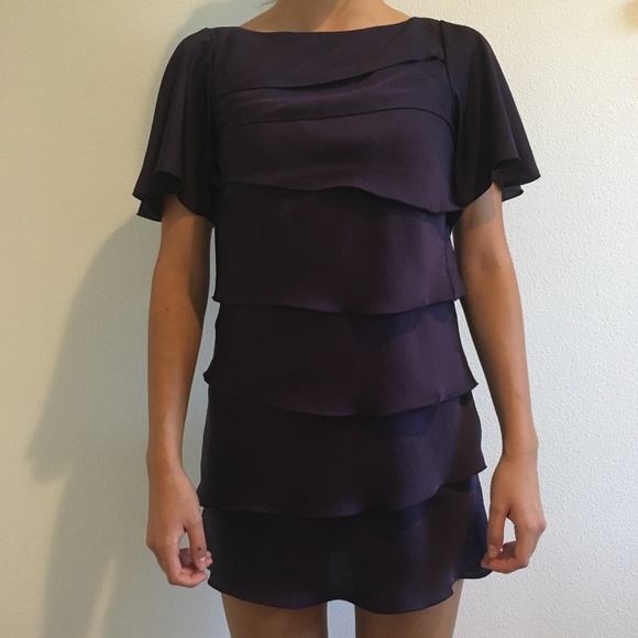 Banana Republic Ruffle Dress - Picture 1 of 3
